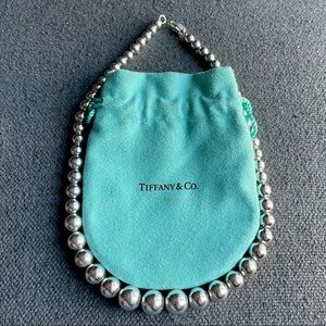 Tiffany Hardwear Graduated Ball necklace